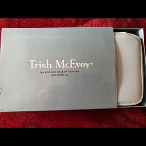 Trish McEvoy Seafoam Mini Planner